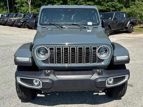 Anvil Clearcoat 2025 Jeep Wrangler 4xe Sahara