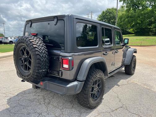 Granite Crystal Metallic Clearcoat 2025 Jeep Wrangler 4xe Willys