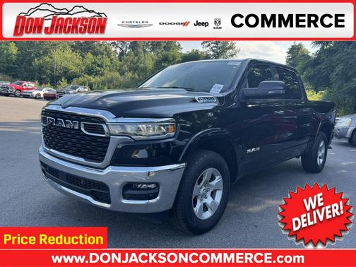 Diamond Black Crystal Pearlcoat 2025 RAM 1500 Big Horn/Lone Star