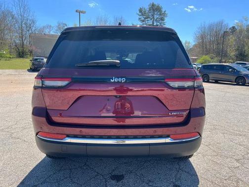 2023 Jeep Grand Cherokee Laredo