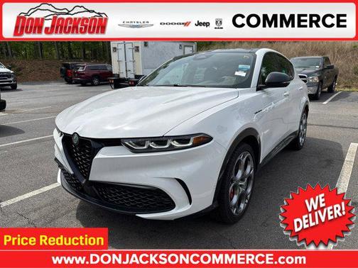 Milano White 2024 Alfa Romeo Tonale Veloce EAWD