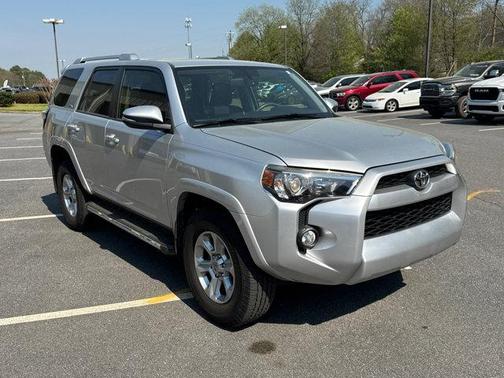 Classic Silver Metallic 2017 Toyota 4Runner SR5