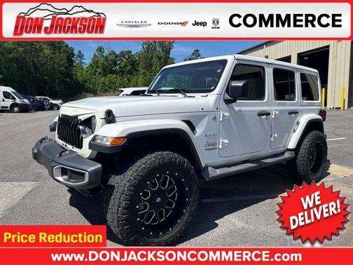 Bright White Clearcoat 2018 Jeep Wrangler Unlimited Sahara