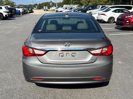 Harbor Gray Metallic 2011 Hyundai SONATA Limited