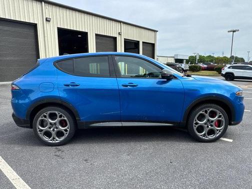 2024 Alfa Romeo Tonale Veloce EAWD