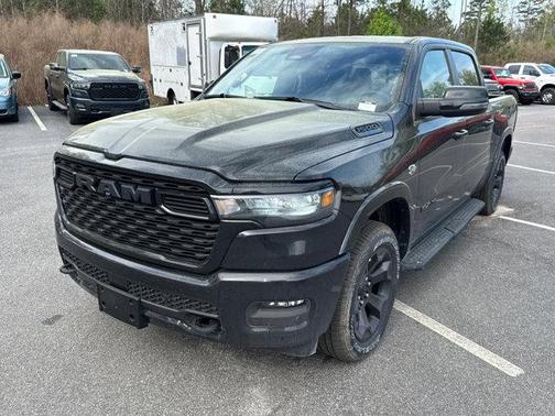 Diamond Black Crystal Pearlcoat 2026 RAM 1500 Big Horn/Lone Star