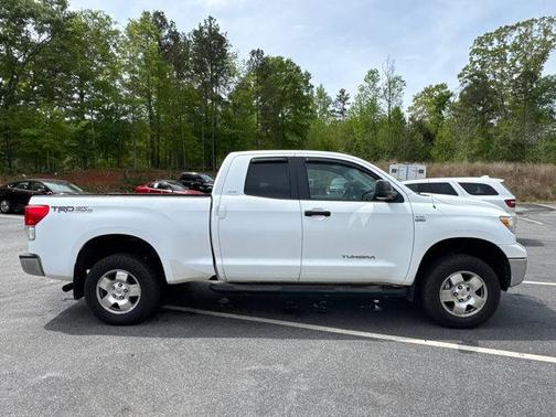 2010 Toyota Tundra Grade