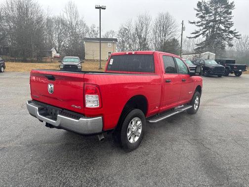 2024 RAM 2500 Big Horn Crew Cab 4x4 6'4' Box