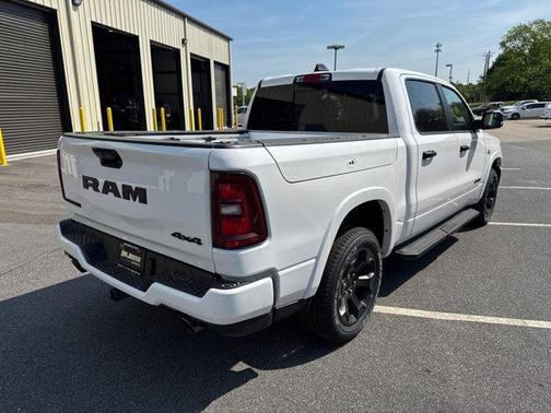 Bright White Clearcoat 2026 RAM 1500 Big Horn/Lone Star