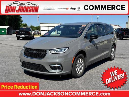 Ceramic Gray Clearcoat 2025 Chrysler Pacifica L