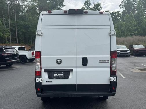 Bright White Clearcoat 2024 RAM ProMaster 2500 Tradesman