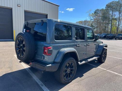2025 Jeep Wrangler 4xe Sahara
