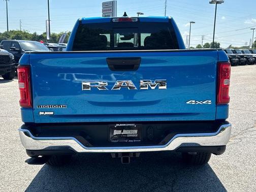 Hydro Blue Pearlcoat 2025 RAM 1500 Big Horn/Lone Star