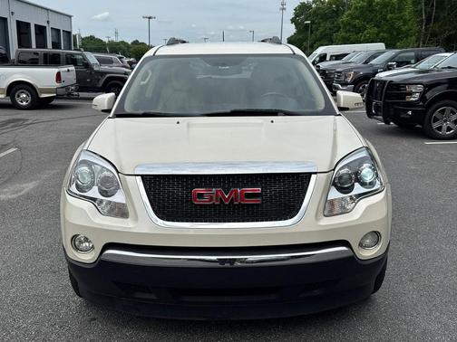 White Diamond Tricoat 2010 GMC Acadia SLT-2