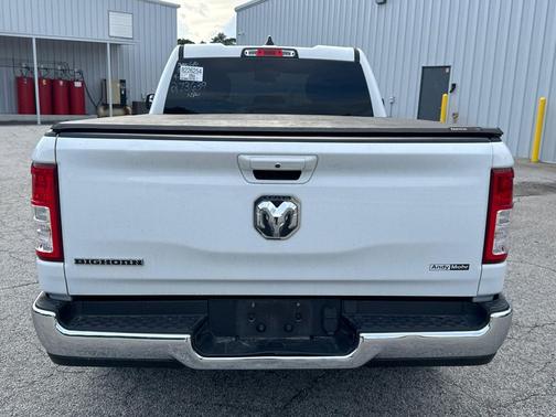 Bright White Clearcoat 2022 RAM 1500 Big Horn/Lone Star
