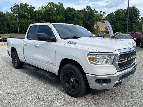 Bright White Clearcoat 2022 RAM 1500 Big Horn/Lone Star