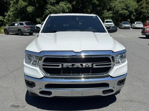 Bright White Clearcoat 2022 RAM 1500 Big Horn/Lone Star