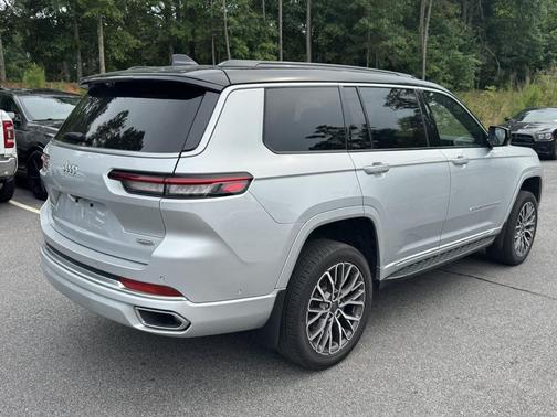 Silver Zynith 2024 Jeep Grand Cherokee L Summit Reserve