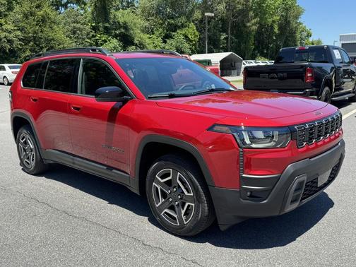 Red Hot Pearlcoat 2026 Jeep Cherokee Limited
