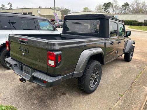 2024 Jeep Gladiator Sport S