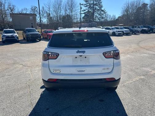 2024 Jeep Compass Latitude