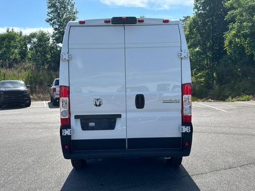 Bright White Clearcoat 2024 RAM ProMaster 2500 Tradesman