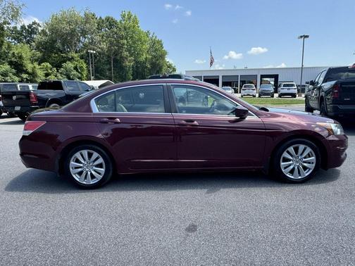 Burgundy 2011 Honda Accord EX-L