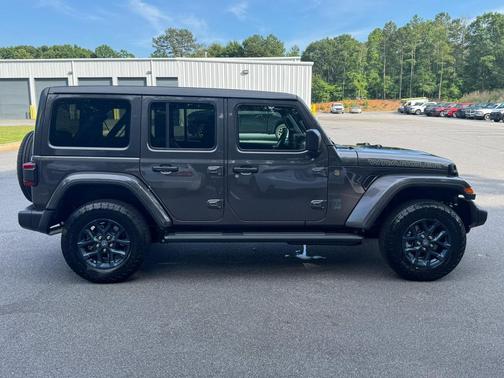 Granite Crystal Metallic Clearcoat 2026 Jeep Wrangler 85th Anniversary