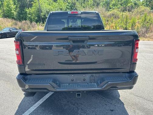 Diamond Black Crystal Pearlcoat 2025 RAM 1500 Big Horn/Lone Star