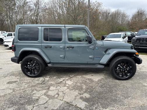 2025 Jeep Wrangler 4xe Sahara