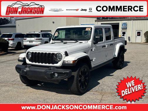 2024 Jeep Gladiator Nighthawk