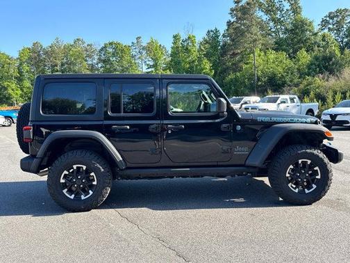 Black Clearcoat 2025 Jeep Wrangler 4xe Rubicon