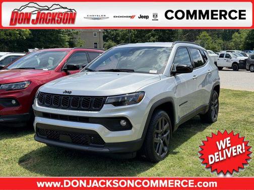 Silver Zynith Metallic Clearcoat 2026 Jeep Compass Latitude