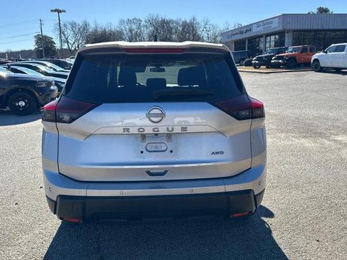 2024 Nissan Rogue S