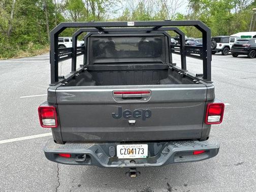 Granite Crystal Metallic Clearcoat 2020 Jeep Gladiator Sport S