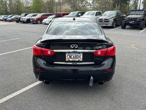 2015 INFINITI Q50 Premium