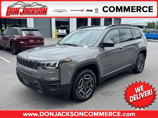 Sting-Gray Clearcoat 2026 Jeep Cherokee Laredo 4x4
