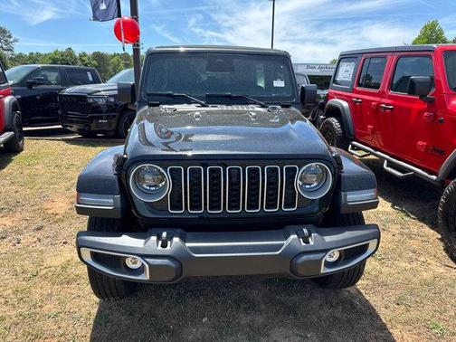 Black Clearcoat 2026 Jeep Wrangler 4-Door Sahara 4x4