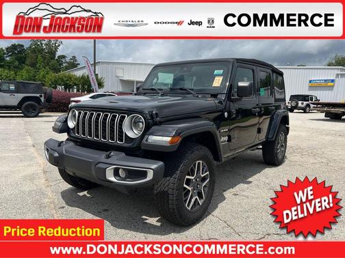 Black Clearcoat 2024 Jeep Wrangler 4-Door Sahara 4x4