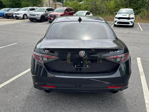 2024 Alfa Romeo Giulia Ti