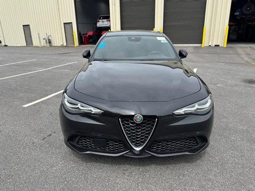 2024 Alfa Romeo Giulia Ti