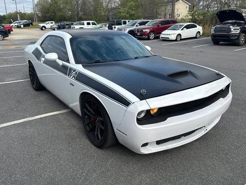 White Knuckle Clearcoat 2018 Dodge Challenger R/T 392