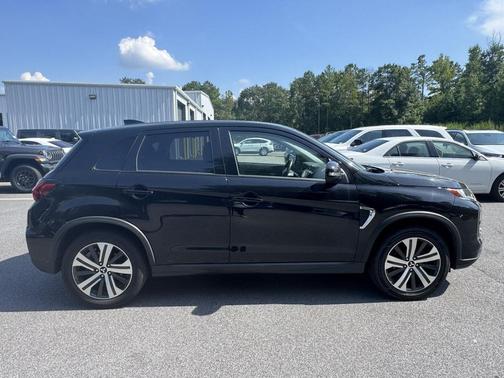 Labrador Black Pearl 2024 Mitsubishi Outlander Sport 2.0 ES