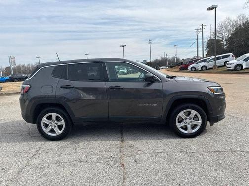 2023 Jeep Compass Sport