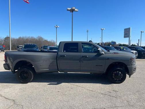 2026 RAM 3500 Big Horn Crew Cab 4x4 8' Box