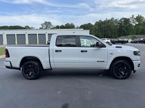 Bright White Clearcoat 2026 RAM 1500 Big Horn/Lone Star