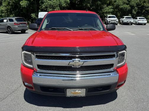 Victory Red 2008 Chevrolet Silverado 1500 LT1 Crew Cab
