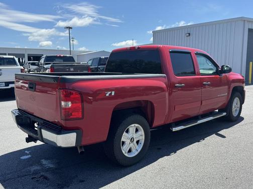 Victory Red 2008 Chevrolet Silverado 1500 LT1 Crew Cab