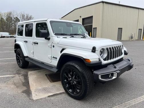 2025 Jeep Wrangler 4xe Sahara
