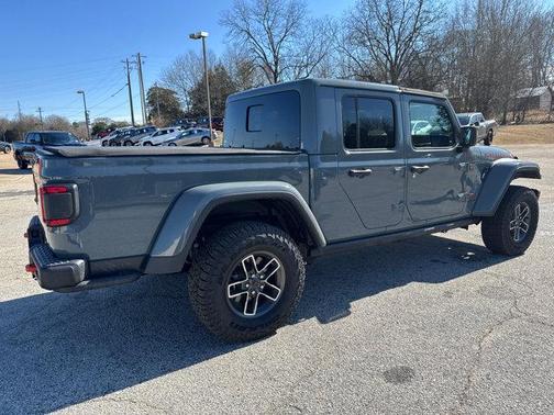 2024 Jeep Gladiator Mojave X